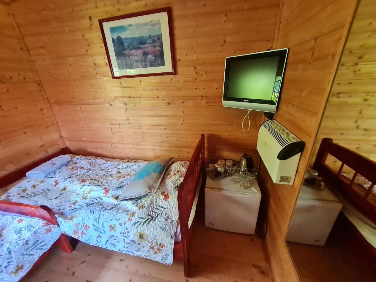 Pensjonacik Ogrody Otel Pierzchno Dış mekan fotoğraf