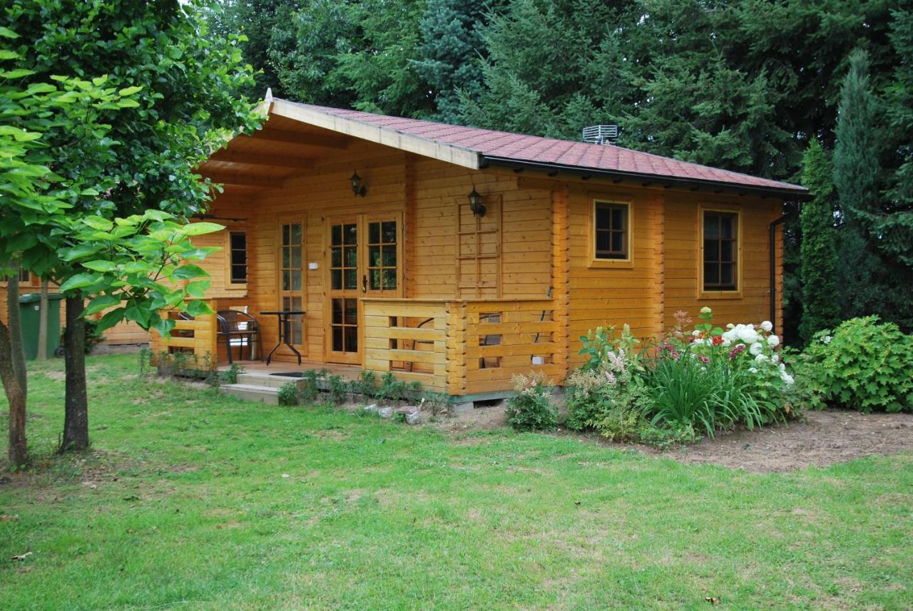 Pensjonacik Ogrody Otel Pierzchno Dış mekan fotoğraf